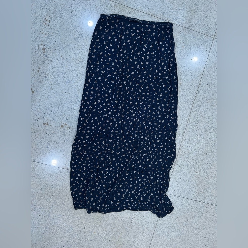 Brandy Melville skirt NWOT